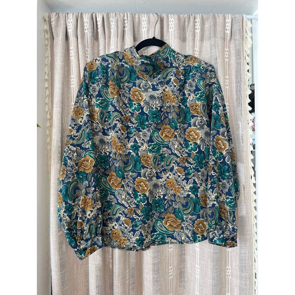 Eva Laurel Vintage Floral Blouse